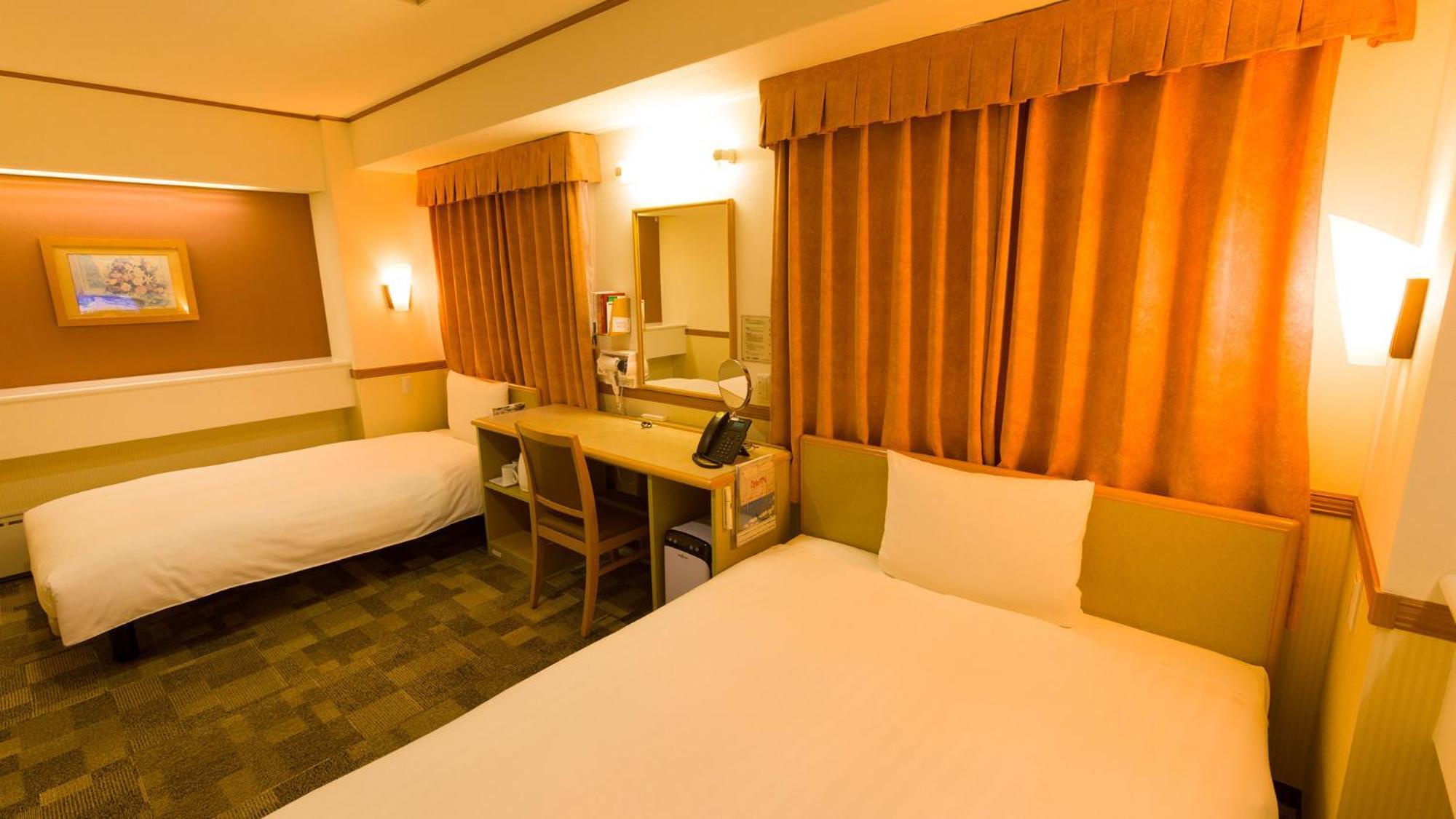 Toyoko Inn Higashi-Hiroshima Saijo Ekimae Room photo